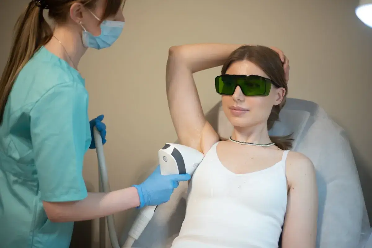 Konsultacja przed depilacją laserową pytania